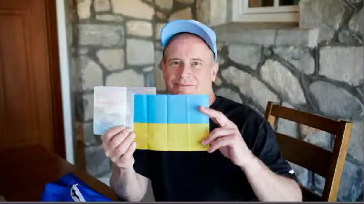 Джим Кітчен взяв у космос прапор України - фото 1