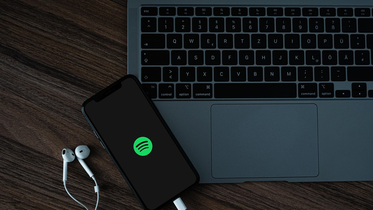 Новини у світі музики: Spotify встановить ліміт прослуховувань для виплати роялті - фото 1