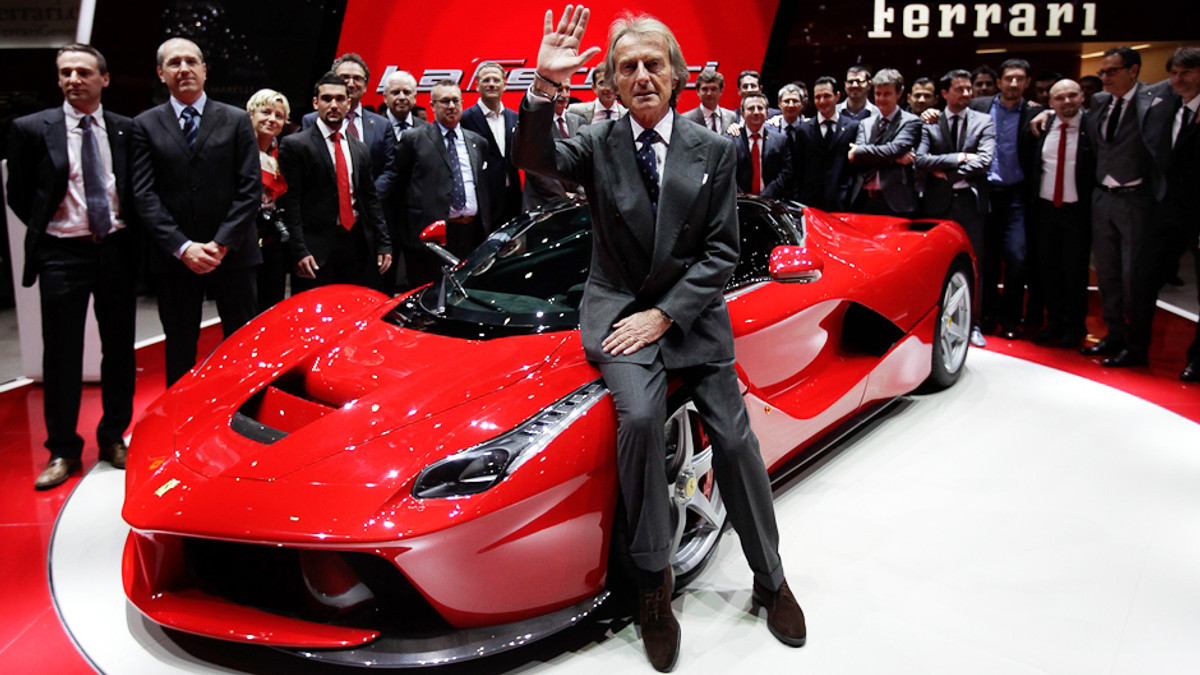 Ferrari показали авто за мільйон євро - фото 1