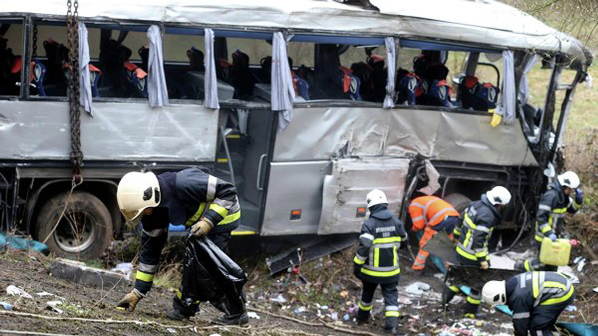 У Бельгії розбився автобус з українськими підлітками - фото 1