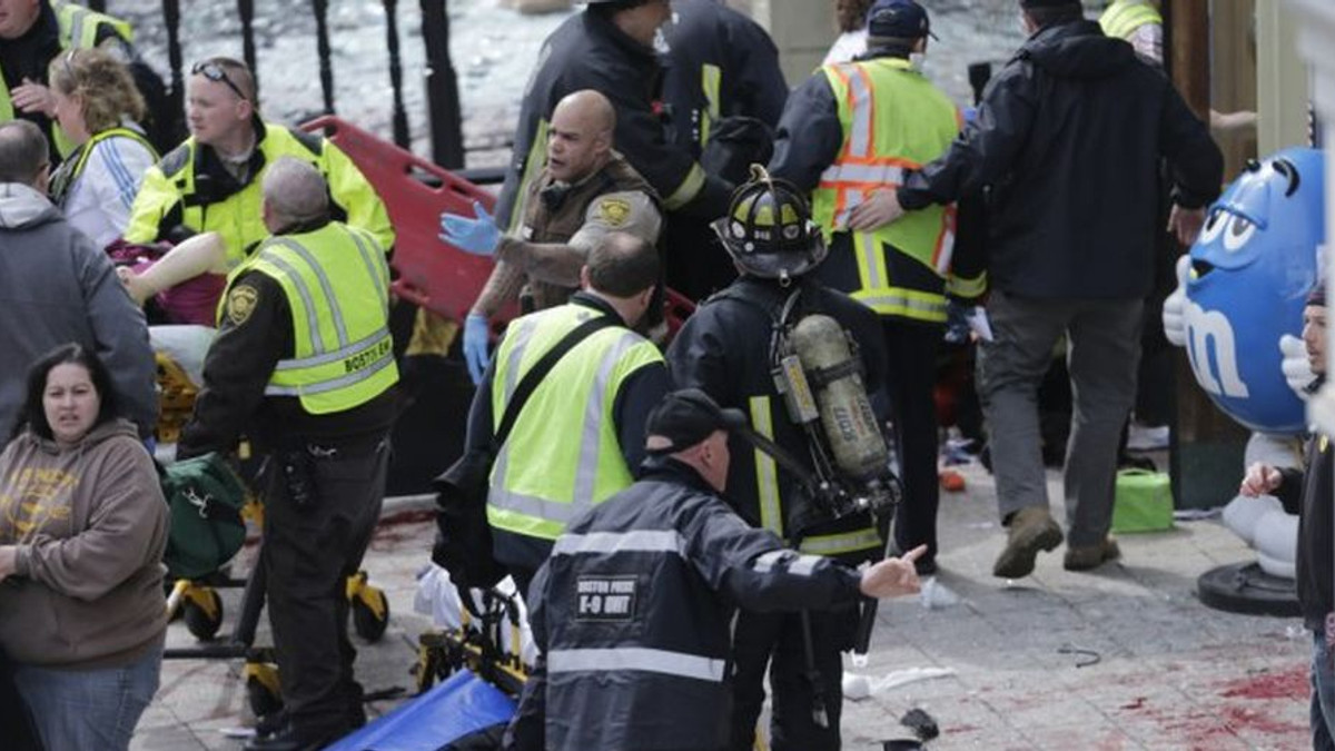 Бостонські вибухи: поліція затримала першого причетного - фото 1