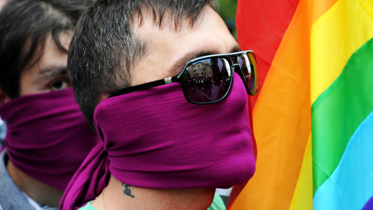 Гей-парад у Києві пройшов за півгодини - фото 1