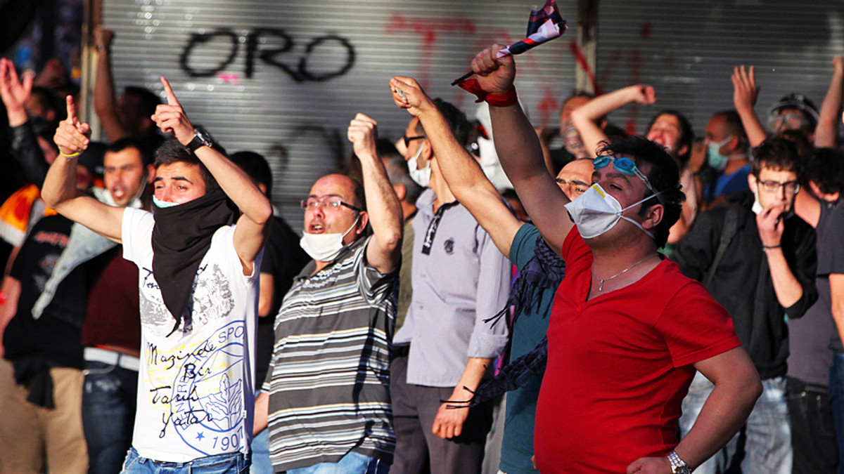Турецькі профспілки сьогодні розпочнуть дводенний страйк - фото 1