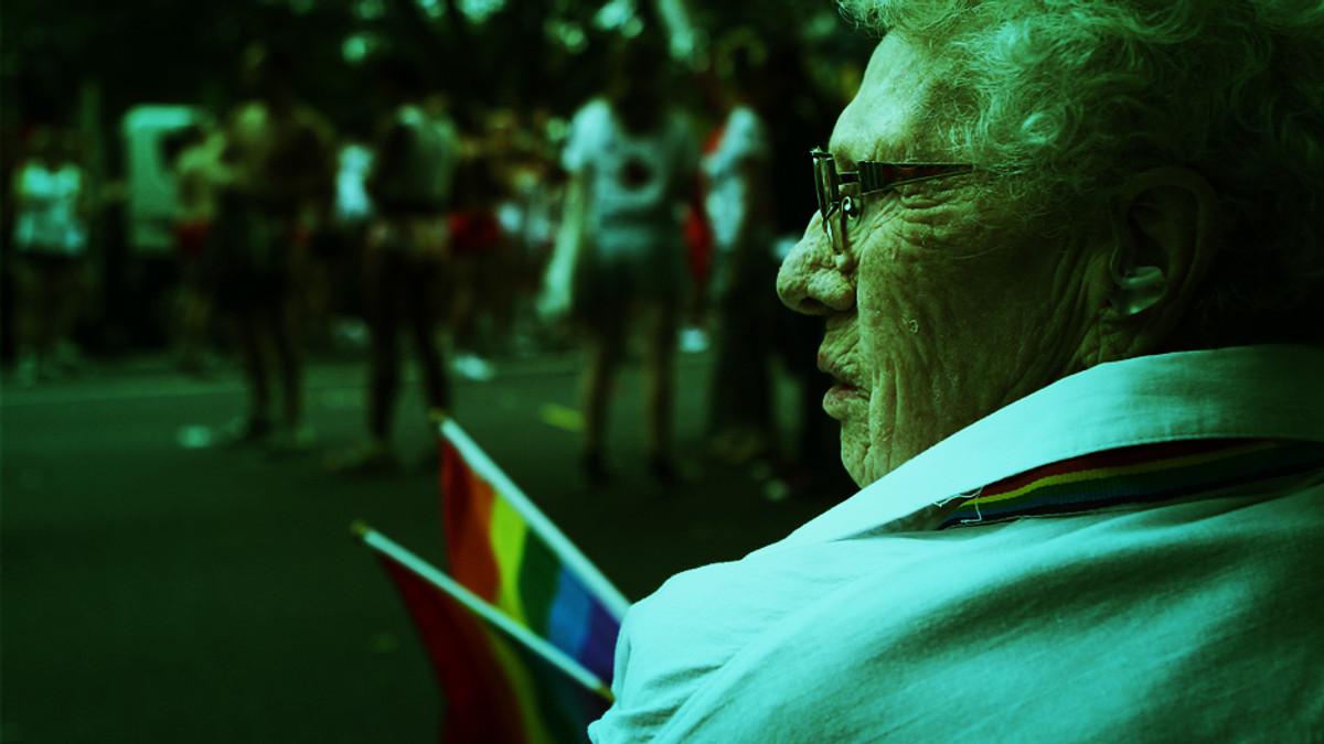 У Франції збудують містечко для літніх геїв - фото 1