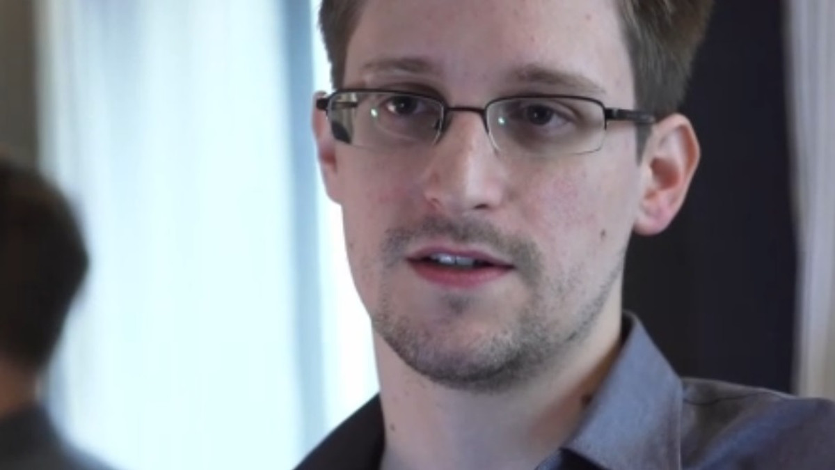 New York Times отримав від Guardian матеріали Сноудена - фото 1