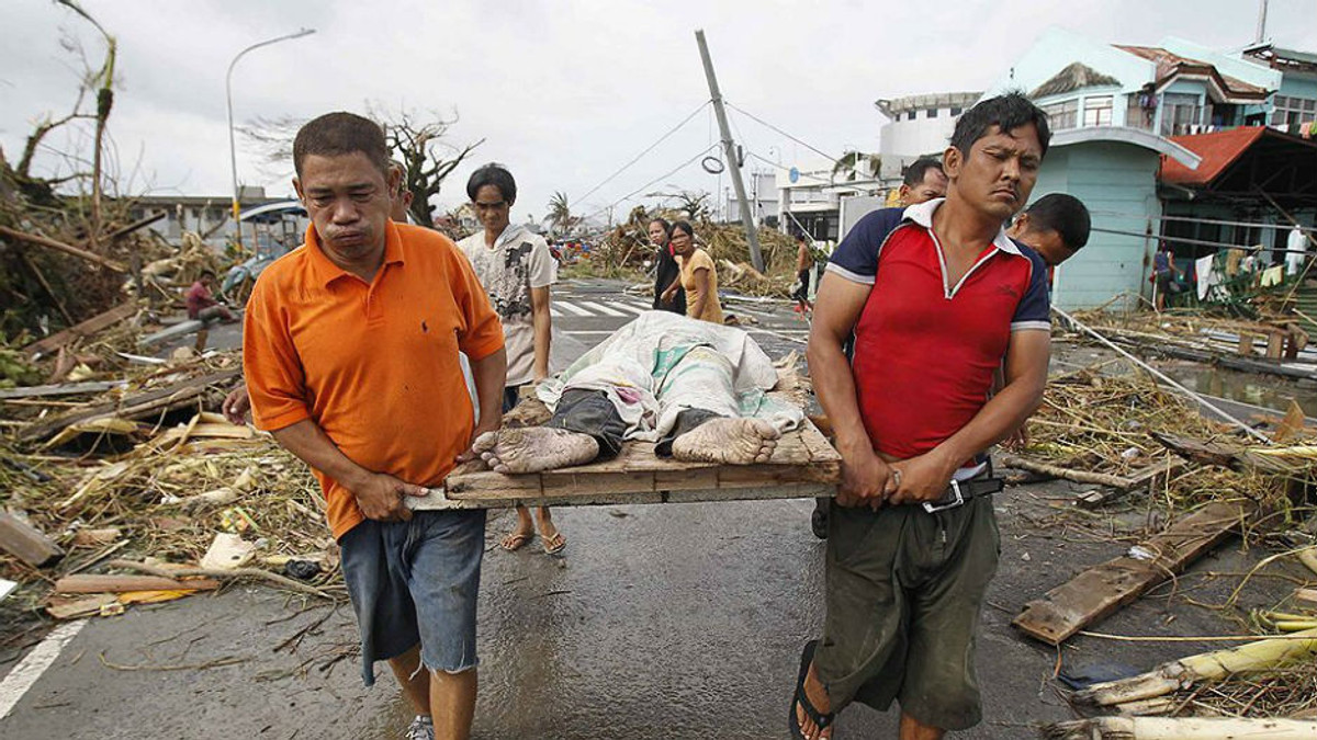 10 тис. осіб загинули під час тайфуну на Філіпінах - фото 1