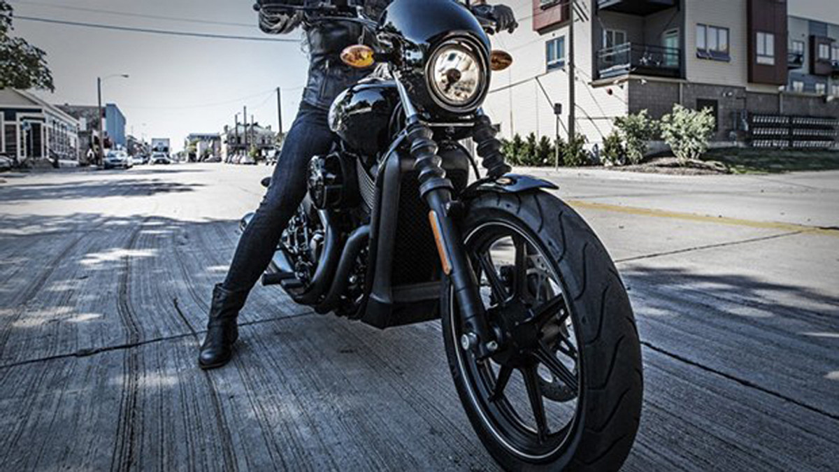 Harley-Davidson представили два нових мотоцикли (Відео) - фото 1
