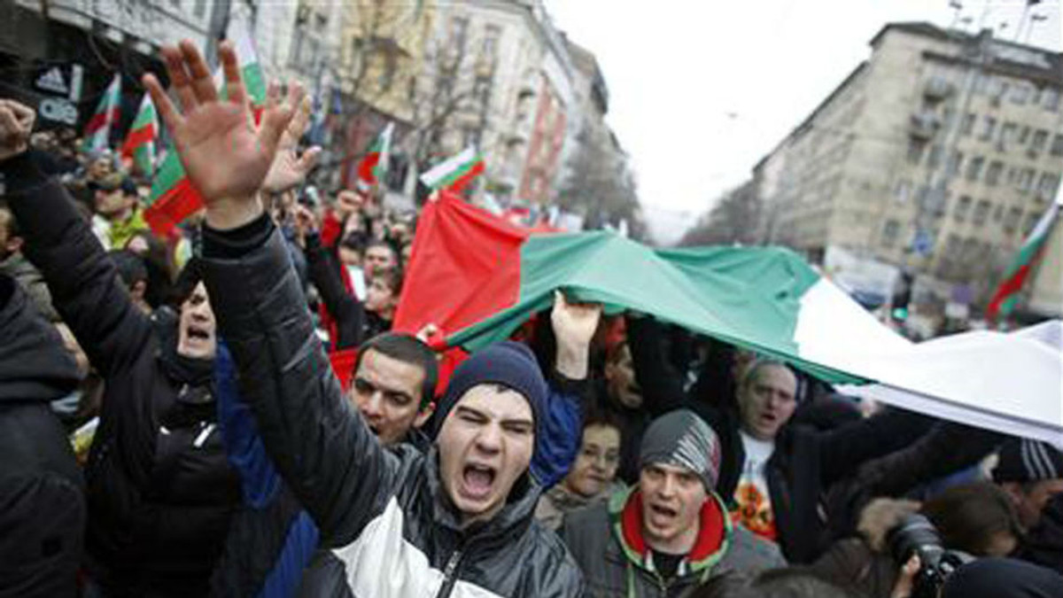 У Болгарії проходять мітинги «За» і «Проти» уряду - фото 1