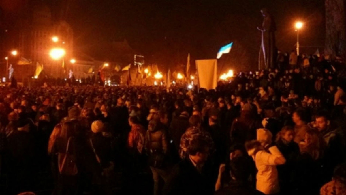 Львівський Євромайдан хочуть заборонити - фото 1