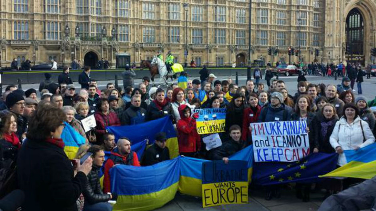 У Лондоні пройшов Євромайдан українців - фото 1