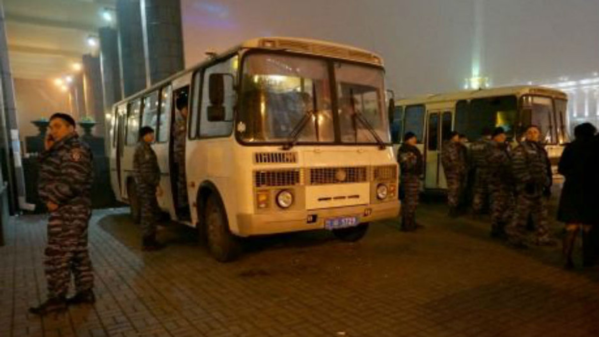 Міліція планує розігнати Євромайдан Києва о третій ночі - фото 1