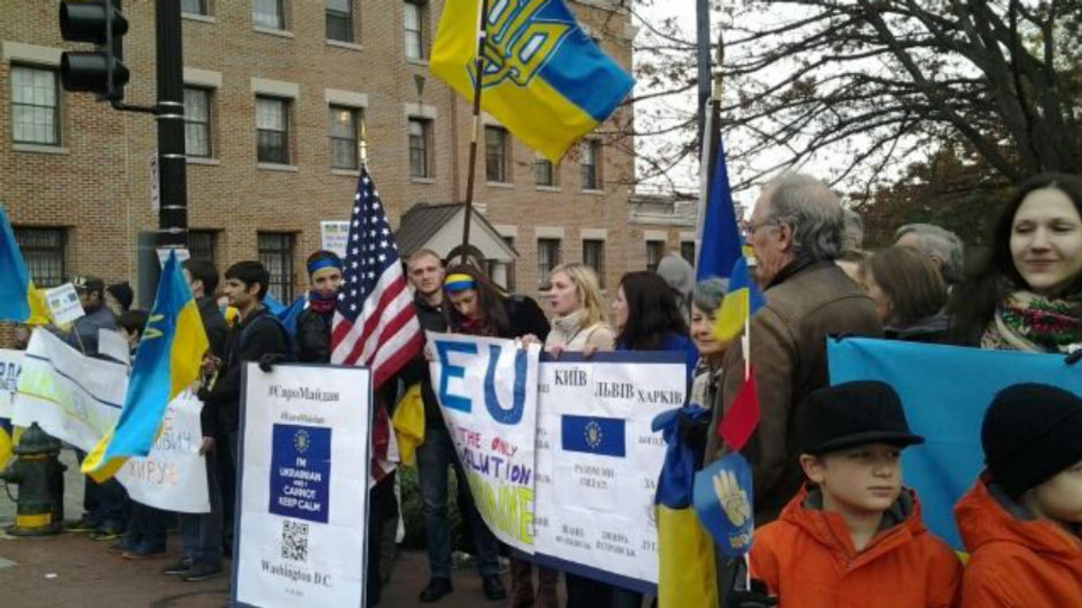 У Вашингтоні пройшов Євромайдан - фото 1