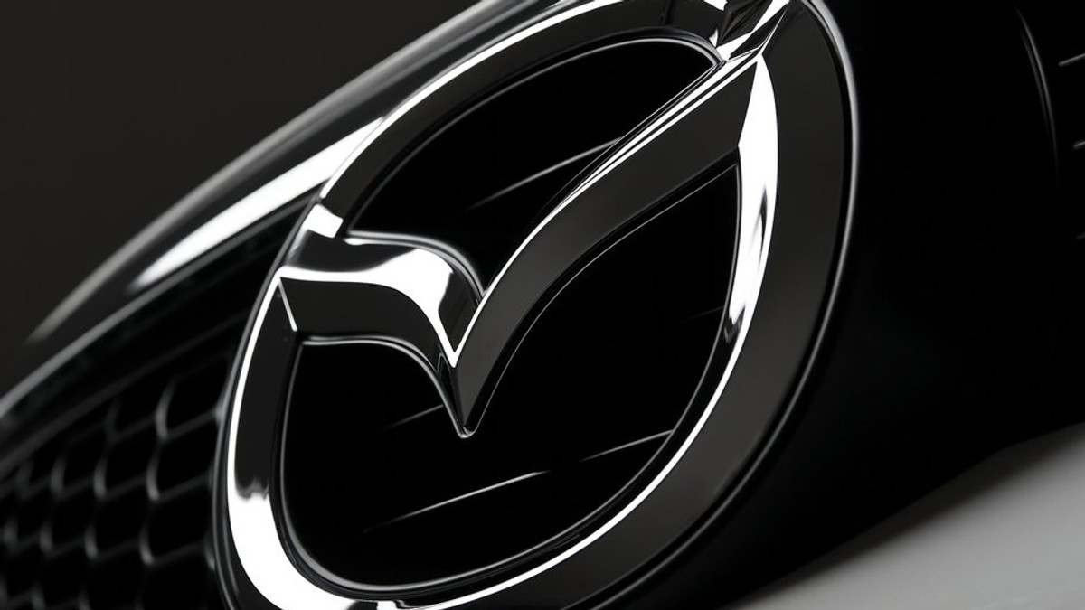 Компанія Mazda поділилась своїми амбітними планами - фото 1