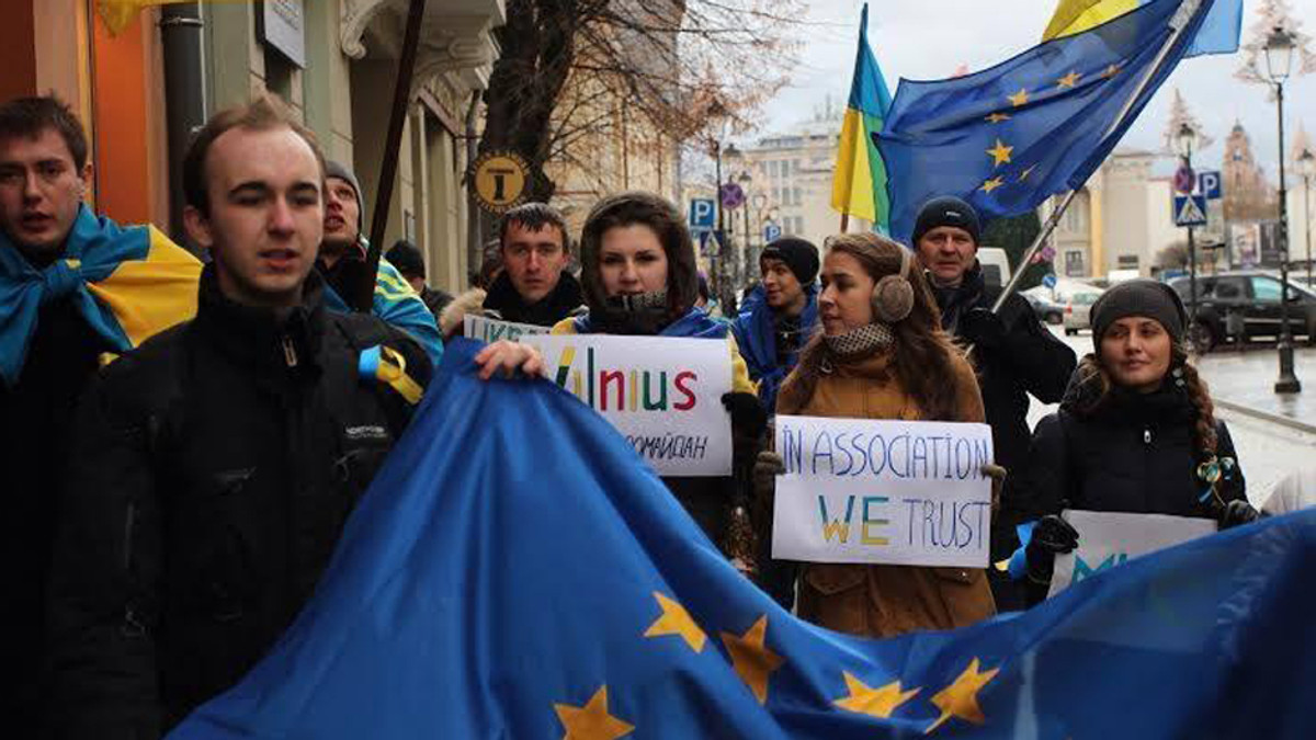 Українці Євромайданитимуть у Вільнюсі - фото 1