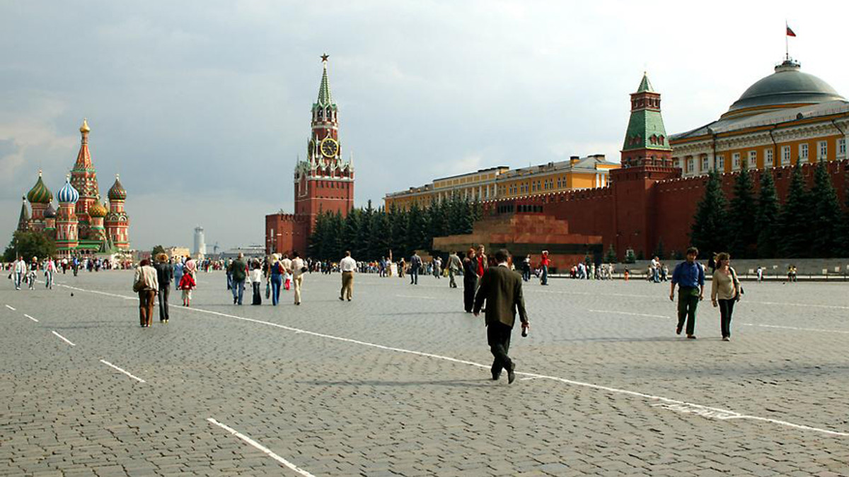 Євромайдан влаштували в Москві на Красній Площі - фото 1