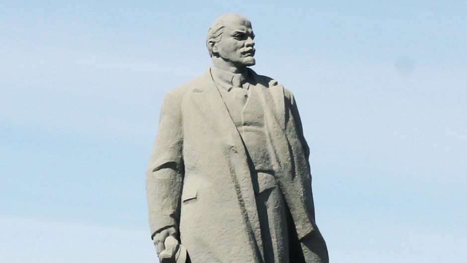 У Кривому Розі обезголовили Леніна - фото 1