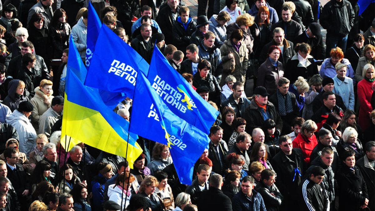 Регіонали звинуватили ДНР і ЛНР у зриві виборів - фото 1