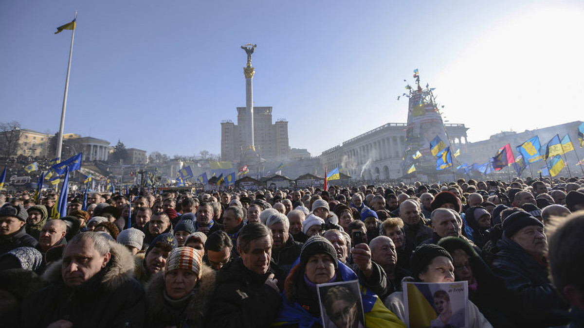 Генпрокуратура довела провину трьох виконавців розстрілу на Майдані - фото 1