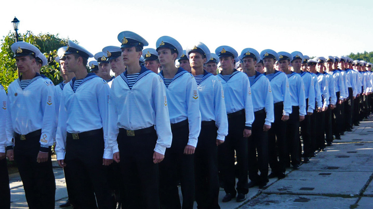 Українські курсанти проходитимуть практику на кораблях НАТО - фото 1