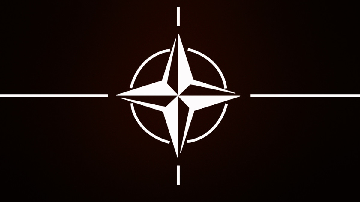 НАТО вкотре має докази присутності військ РФ в Україні (Фото) - фото 1