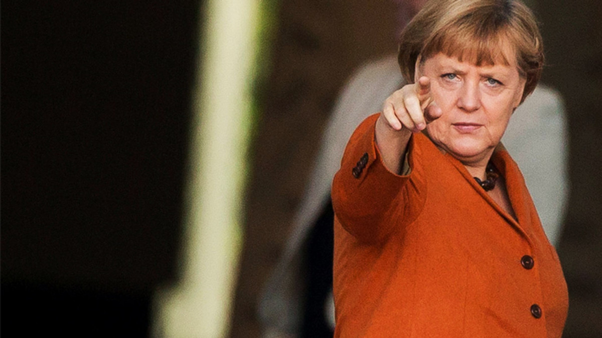 Меркель пообіцяла покарати Росію - фото 1