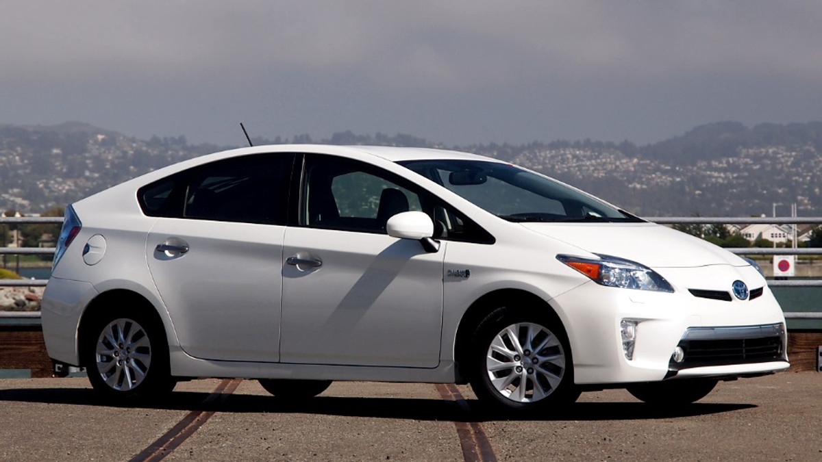 Ford створить конкурента Toyota Prius - фото 1