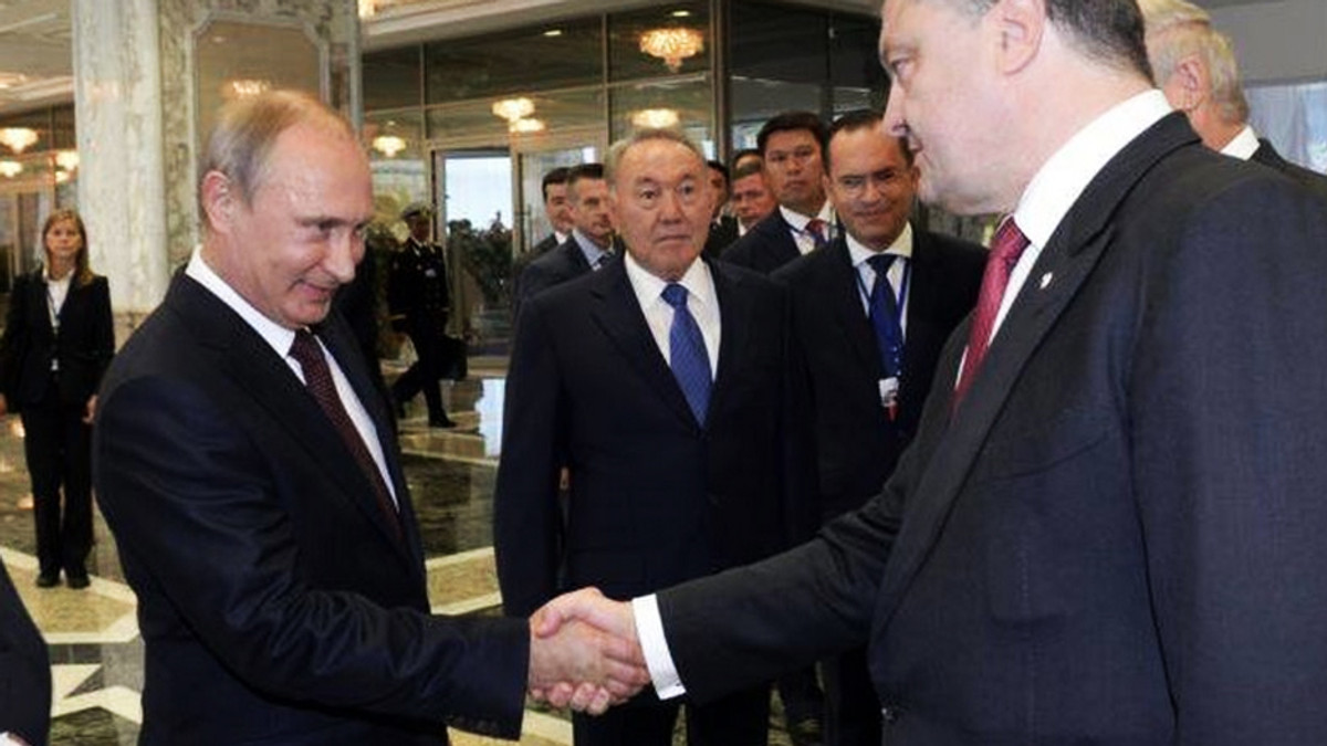 У Мінську почалася двостороння зустріч Порошенка й Путіна - фото 1