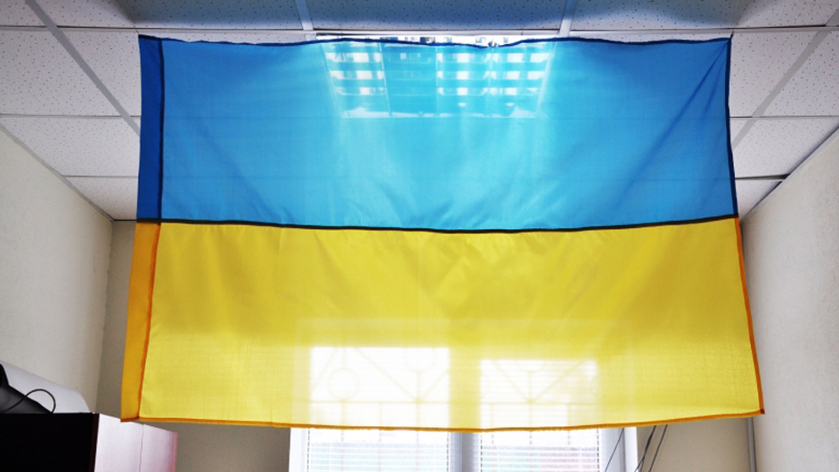 Кіровоградські в'язні шиють прапори (Фото) - фото 1