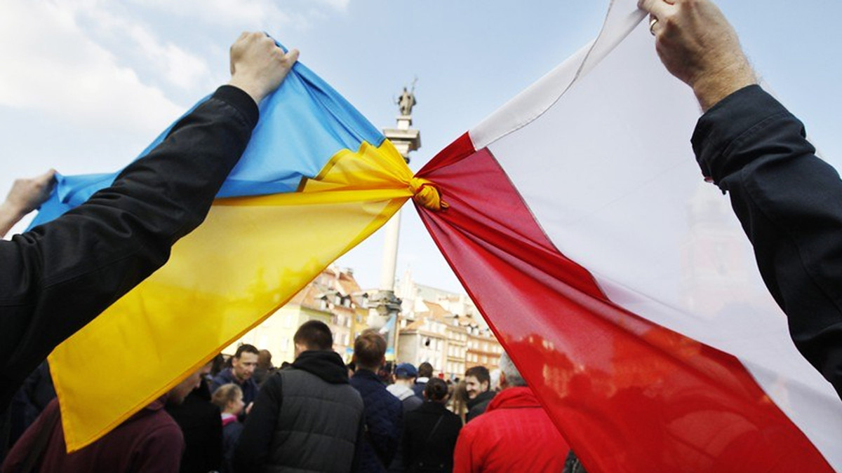 Незважаючи на Росію, Польща постачатиме газ Україні - фото 1