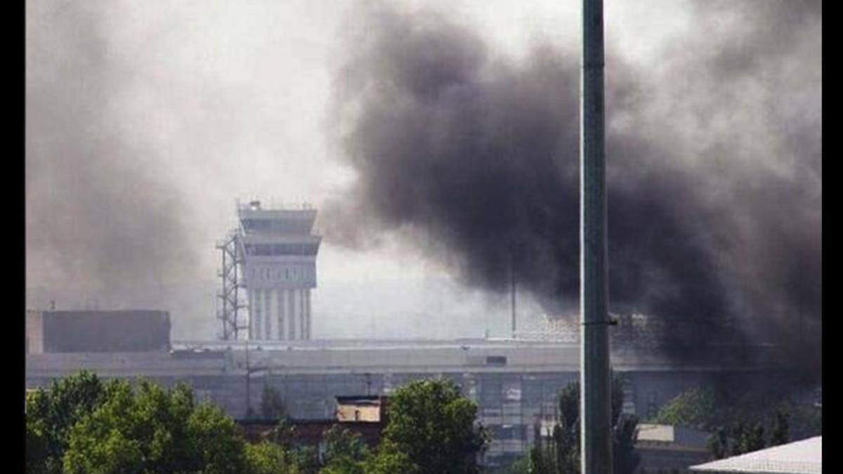 Бойовики почали штурм донецького аеропорту - фото 1