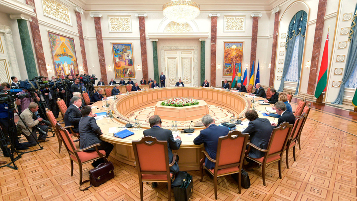 Завтра у Мінську пройдуть чергові переговори щодо Донбасу - фото 1