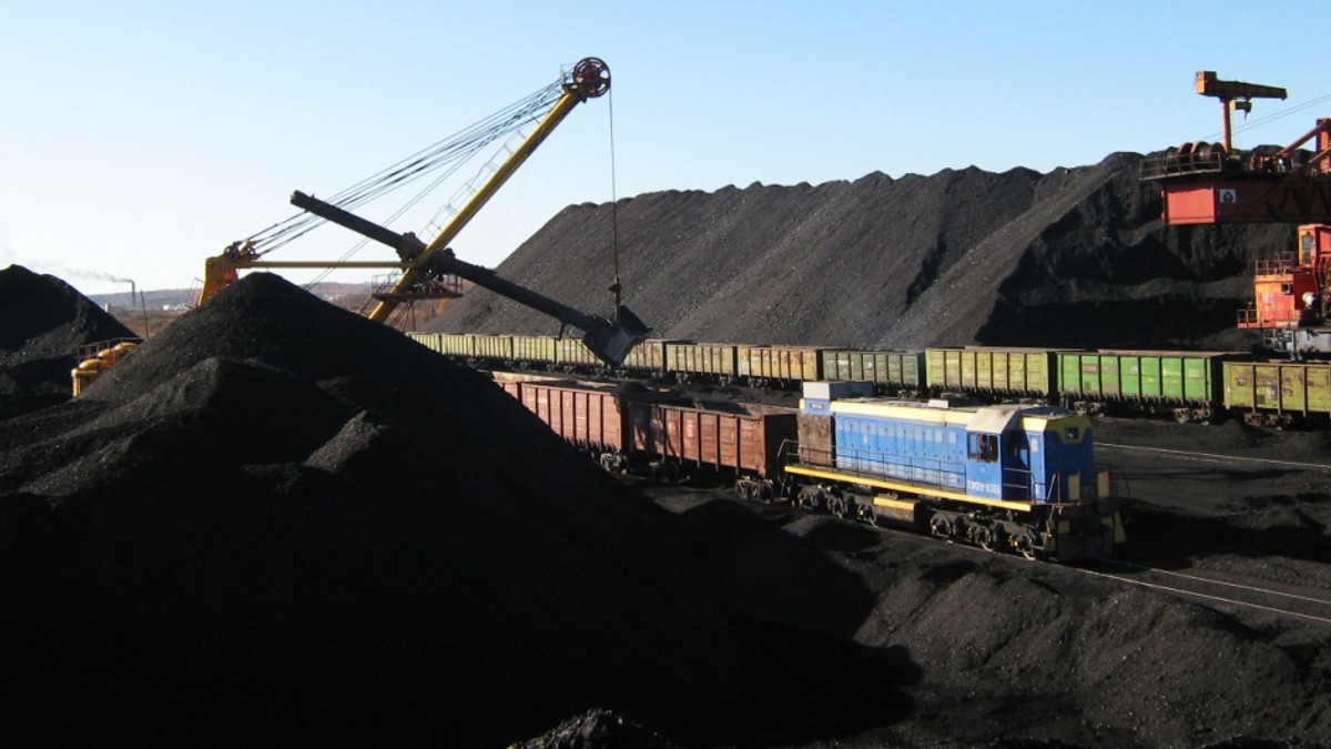 Польські шахтарі заблокували поїзд із російським вугіллям - фото 1