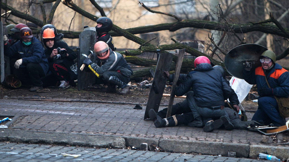За розстріл активістів на Майдані арештовані чотири офіцери СБУ - фото 1