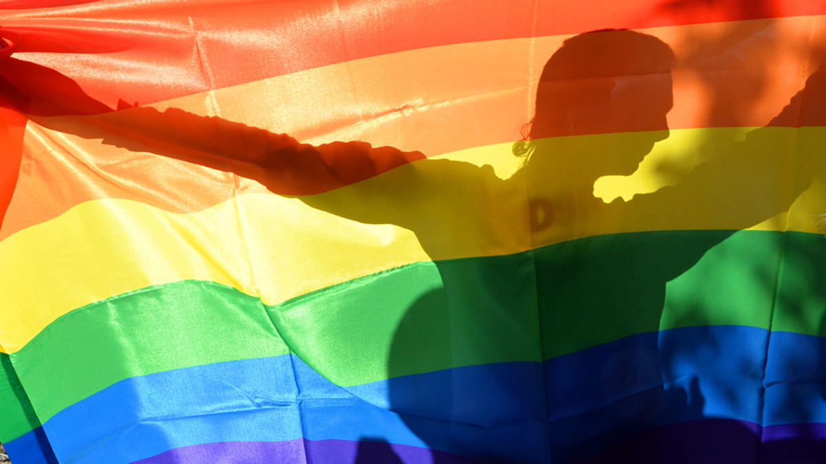 Невідомі намагались штурмувати «Кінопанораму» через ЛГБТ-фільм - фото 1