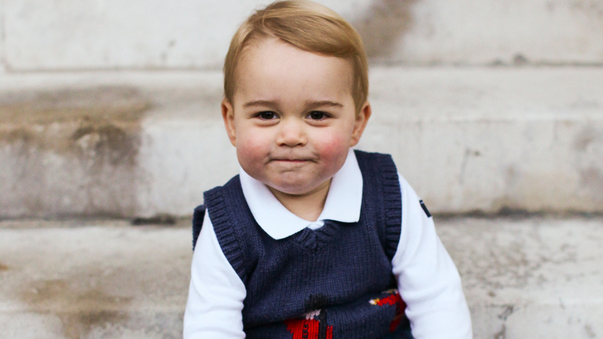 Британська королівська сім’я оприлюднила знімки принца Джорджа - фото 1
