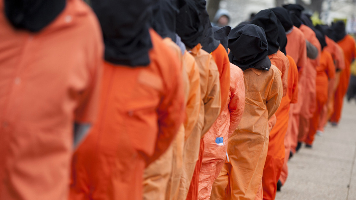 Обама хоче закрити в'язницю в Гуантанамо - фото 1