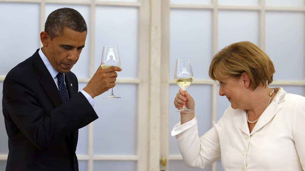 Меркель та Обама притягнуть Росію до відповідальності - фото 1