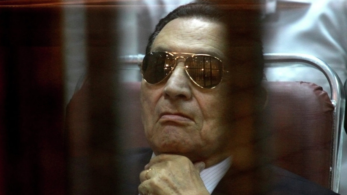 Екс-президент Єгипту — живий - фото 1