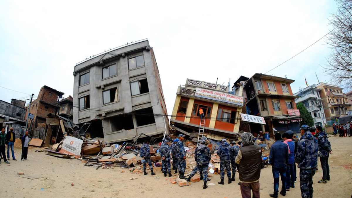 Українців у Непалі можуть рятувати поляки - фото 1