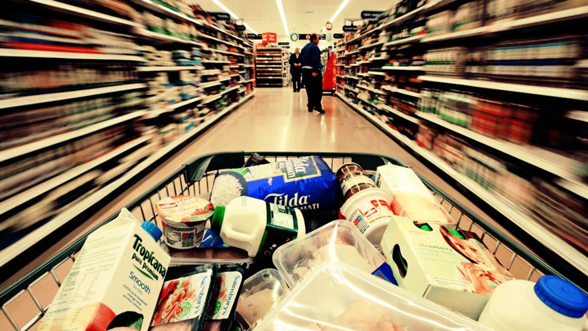 Антимонопольний комітет оштрафував 12 супермаркетів через змову - фото 1