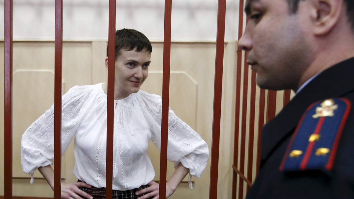 Українці можуть привітати Надію Савченко з Днем народження - фото 1