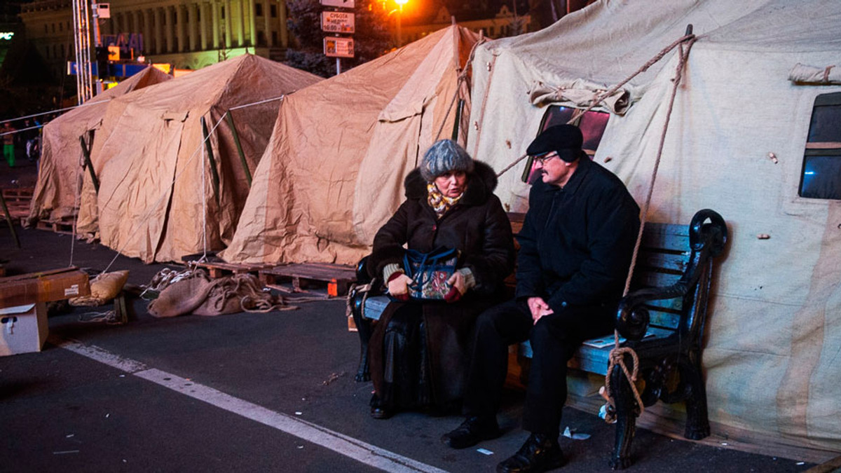 На Майдані в Києві знову з'явилися намети - фото 1