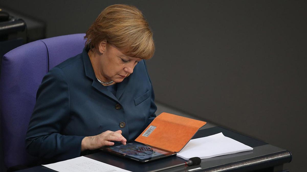 Ангелу Меркель атакували хакери - фото 1