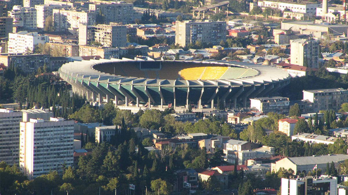 УЄФА не забере в Тбілісі матч за Суперкубок через повінь - фото 1
