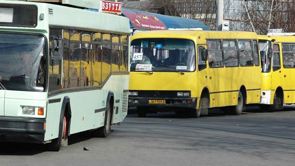 Київські маршрутки змінять зовнішній вигляд - фото 1