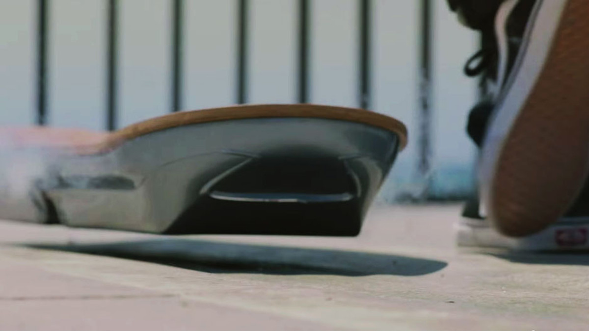 Lexus показала другий ролик про ховерборд (Відео) - фото 1