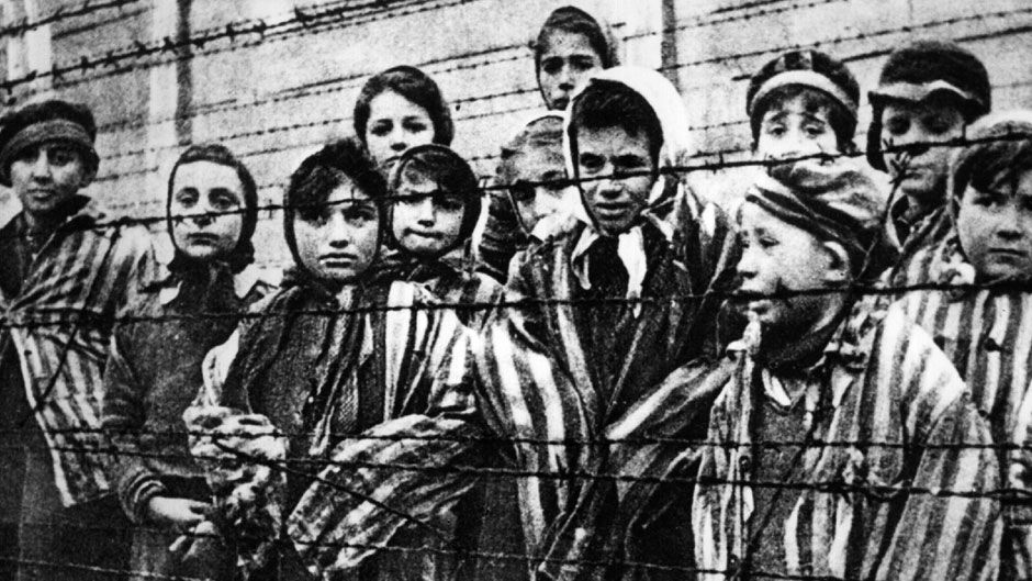 91-річну німкеню звинуватили через убивства в Аушвіці - фото 1