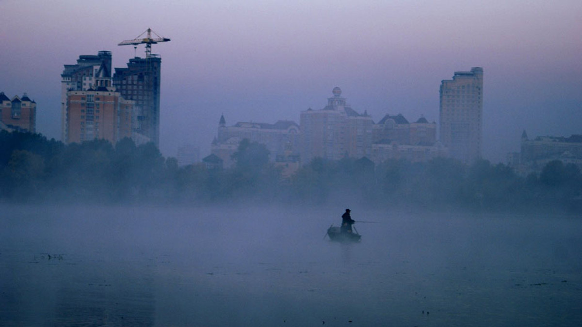 У Києві внаслідок горіння торфу забруднене повітря - фото 1