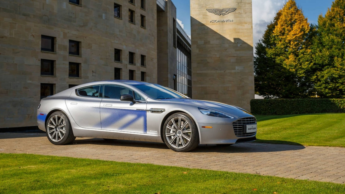 Aston Martin показала прототип люксового електрокара Rapide - фото 1