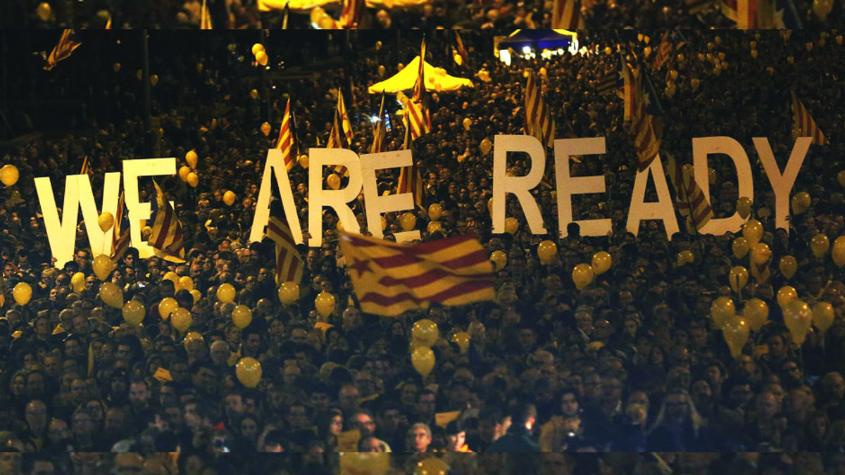 Каталонія оголосила про створення республіки - фото 1